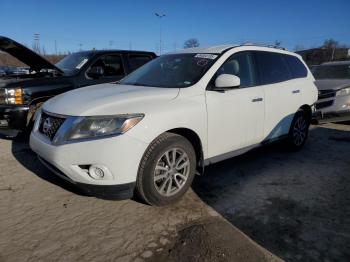  Salvage Nissan Pathfinder