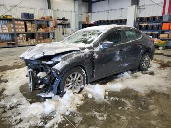  Salvage Mazda 3