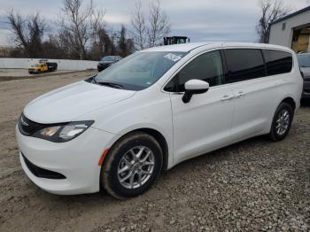  Salvage Chrysler Minivan