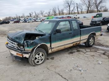  Salvage Chevrolet S-10