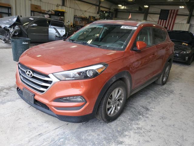  Salvage Hyundai TUCSON