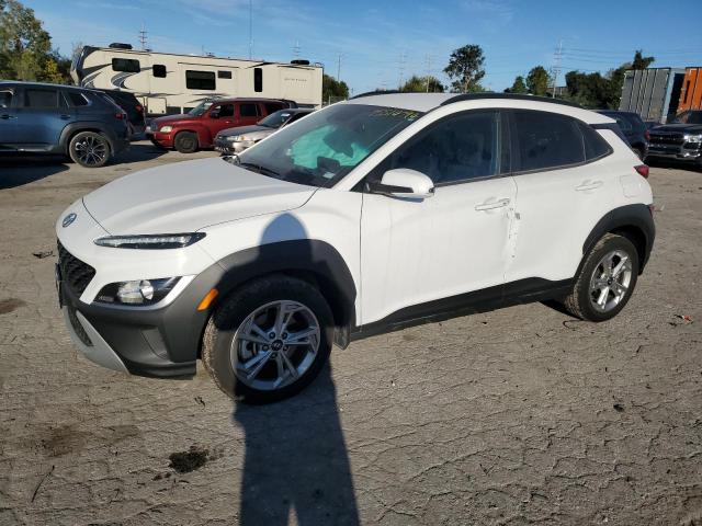  Salvage Hyundai KONA