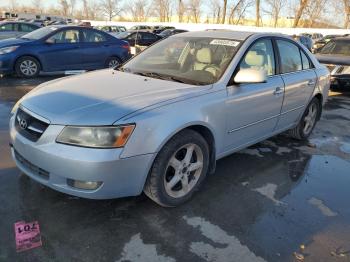  Salvage Hyundai SONATA