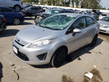  Salvage Ford Fiesta