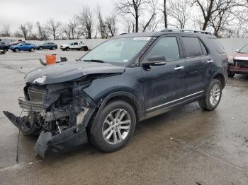  Salvage Ford Explorer