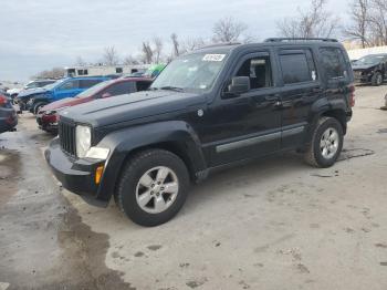  Salvage Jeep Liberty