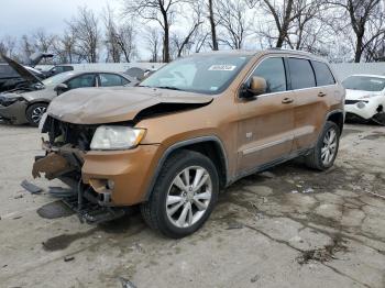  Salvage Jeep Grand Cherokee