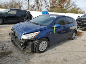  Salvage Hyundai ACCENT