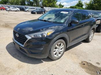  Salvage Hyundai TUCSON