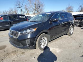  Salvage Kia Sorento