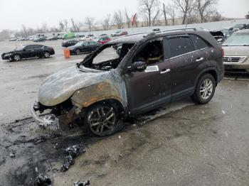  Salvage Kia Sorento