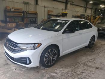  Salvage Volkswagen Jetta