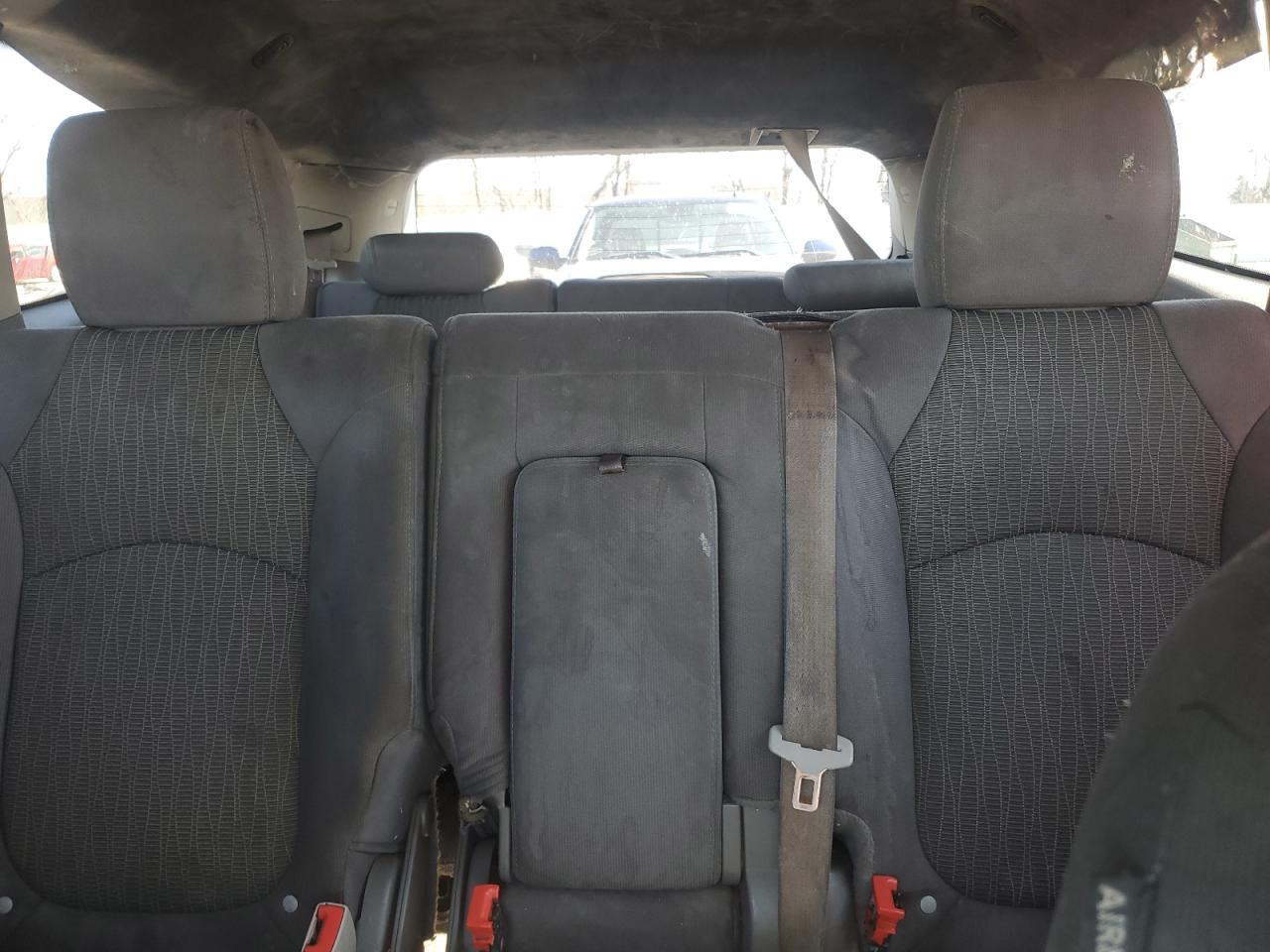 Chevrolet Traverse Ls Image 9