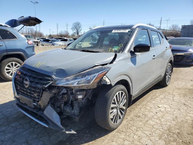  Salvage Nissan Kicks
