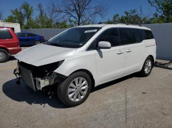  Salvage Kia Sedona