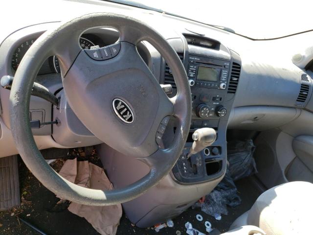 Kia Sedona Lx Image 8
