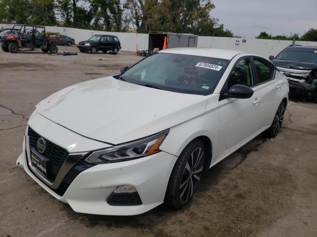  Salvage Nissan Altima