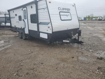  Salvage Coachmen Clipper