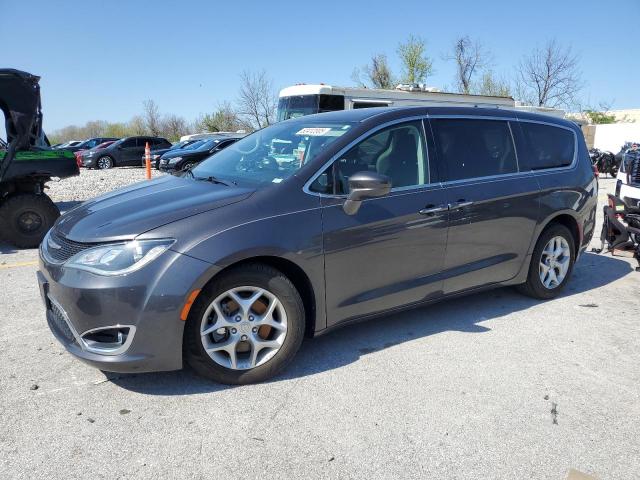  Salvage Chrysler Pacifica