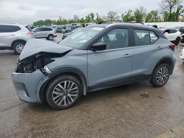  Salvage Nissan Kicks