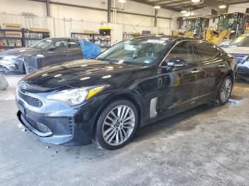  Salvage Kia Stinger