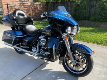  Salvage Harley-Davidson Flhtk 115t