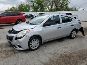  Salvage Nissan Versa