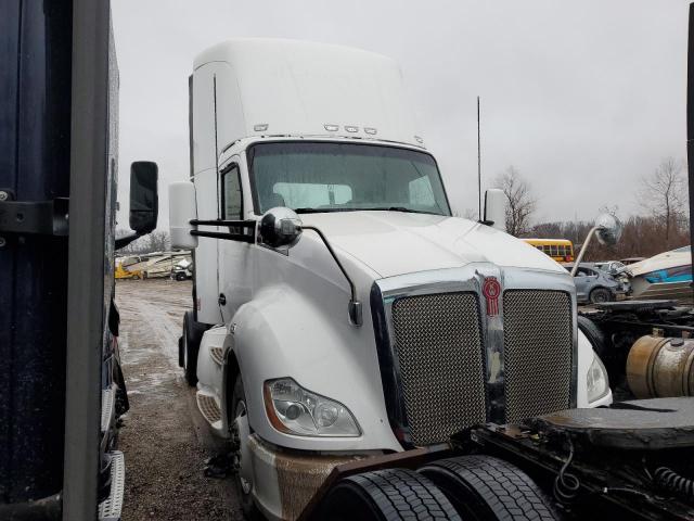  Salvage Kenworth Constructi