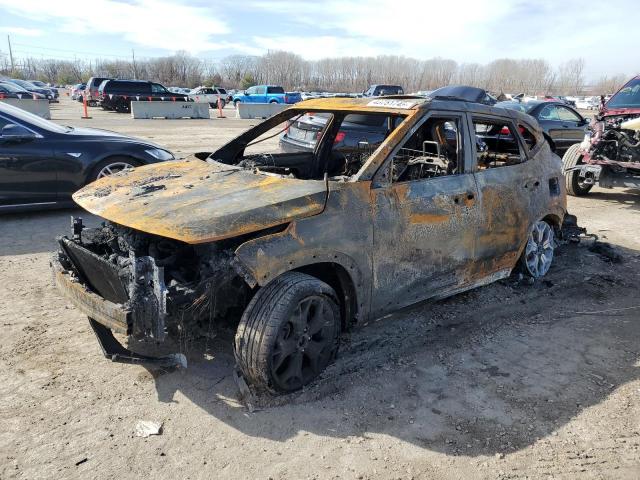  Salvage Kia Seltos