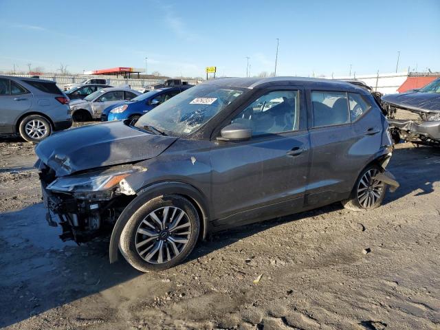  Salvage Nissan Kicks