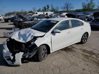  Salvage Kia Forte