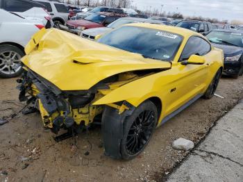  Salvage Ford Mustang