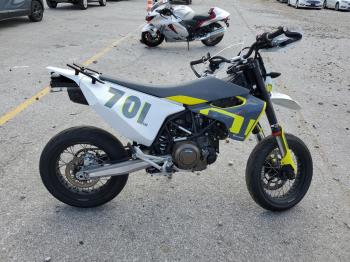  Salvage Husqvarna Motorcycle