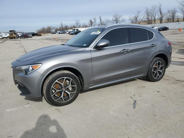  Salvage Alfa Romeo Stelvio