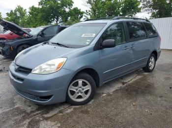  Salvage Toyota Sienna