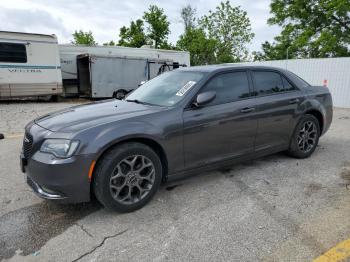  Salvage Chrysler 300