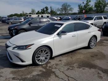  Salvage Lexus Es