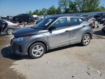  Salvage Nissan Kicks