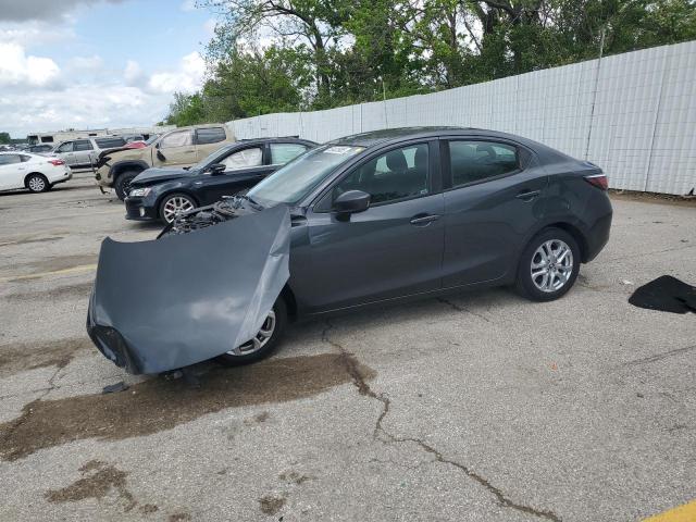  Salvage Toyota Yaris