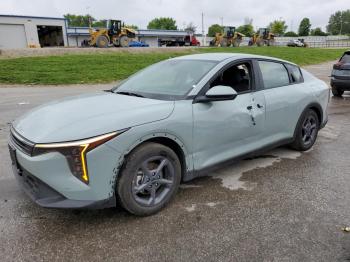  Salvage Kia K4 Lx