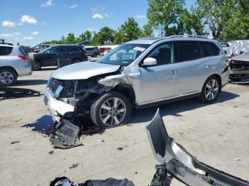  Salvage Nissan Pathfinder