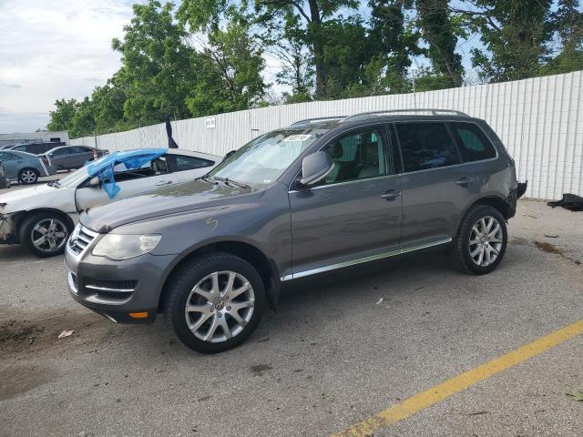  Salvage Volkswagen Touareg
