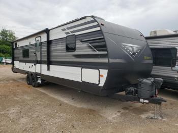  Salvage Tran Trailer