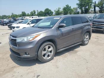  Salvage Toyota Highlander