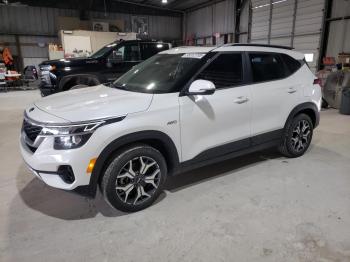  Salvage Kia Seltos