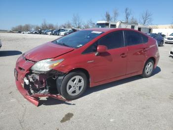 Salvage Toyota Prius