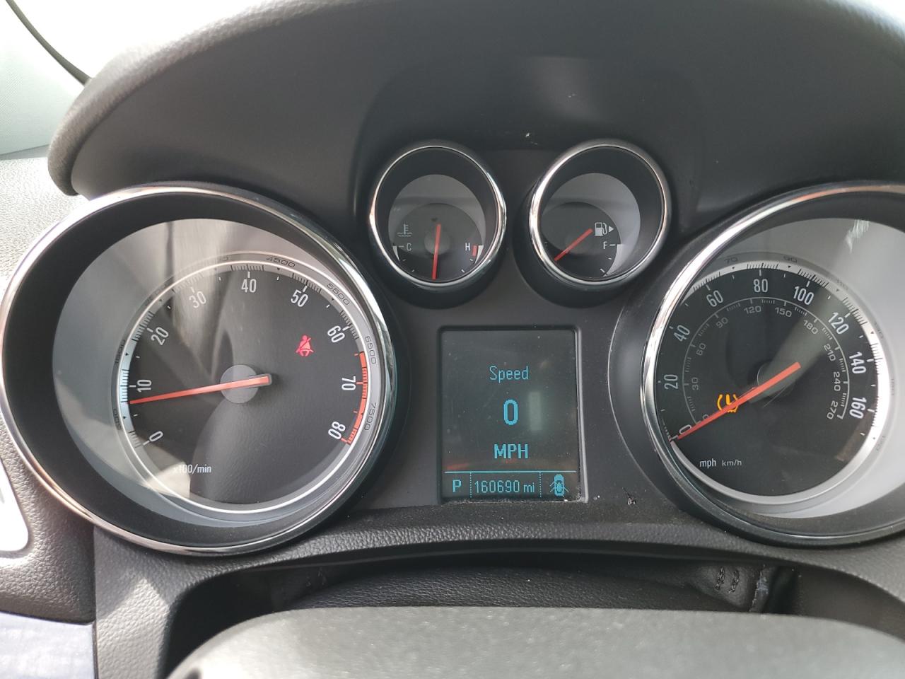 Buick Encore Convenience Image 9