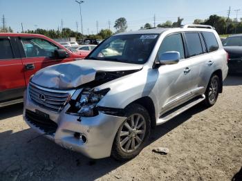  Salvage Lexus Lx570