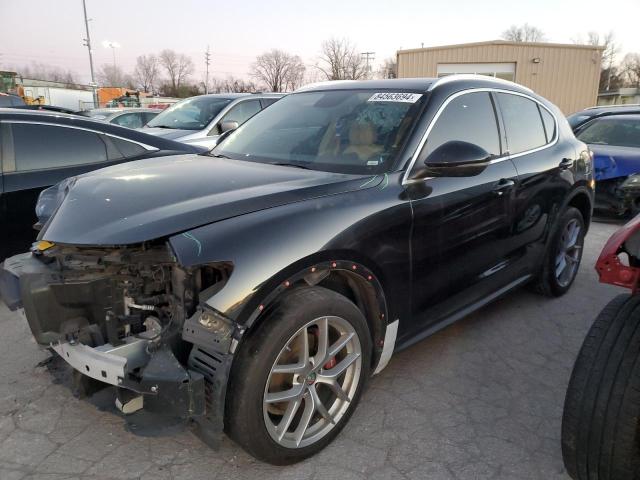  Salvage Alfa Romeo Stelvio