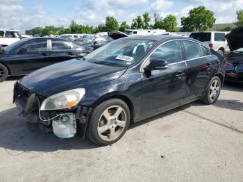  Salvage Volvo S60